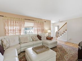 6 13th Street, Selden NY 11784