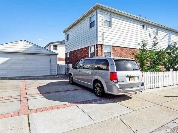 1 Munro Boulevard, Valley Stream NY 11581