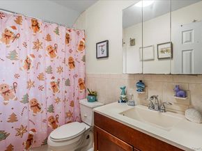 Undisclosed Address #955187, Bayside NY 11361