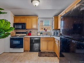 Undisclosed Address #955187, Bayside NY 11361