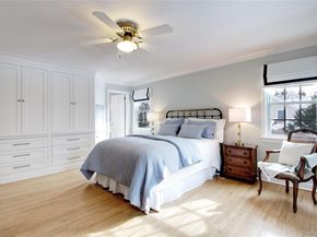 32 Barnard Place, Manhasset NY 11030