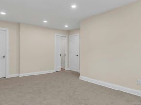 3 Willada Lane, Glen Cove NY 11542
