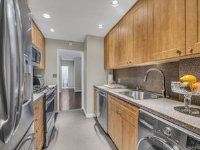 271-10 Grand Central Pkwy 27 Y, Floral Park NY 11005