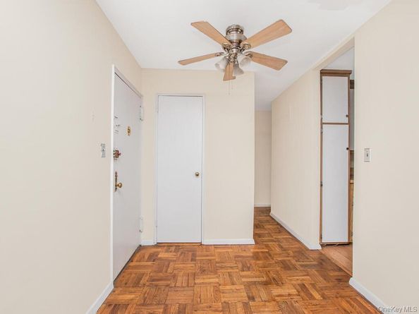 365 Bronx River Road 2C, Yonkers NY 10704