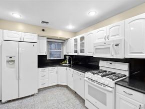 139 N Linden Street, Massapequa NY 11758