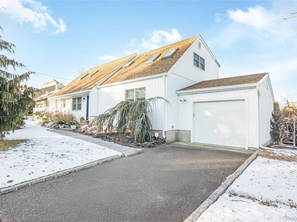 2 Martin Place, Northport NY 11768