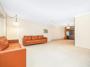 19 Parkdale Drive, Farmingdale NY 11735