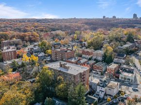 5715 Mosholu Avenue 2E, Bronx NY 10471