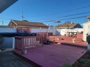 68 Howard Ave Avenue, Freeport NY 11520