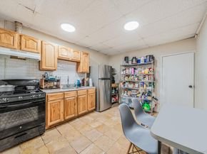 104-06 Jamaica Avenue, Richmond Hill NY 11418