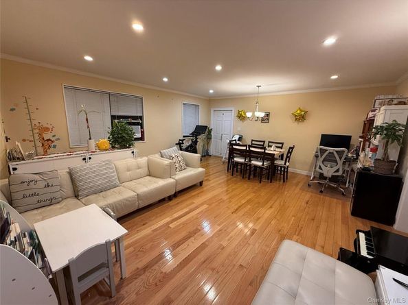 163-01 17th Avenue 5197, Whitestone NY 11357