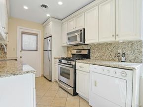 32 Lambert Lane, New Rochelle NY 10804