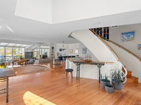 6 Lady Janes Way, Northport NY 11768