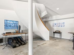 6 Lady Janes Way, Northport NY 11768