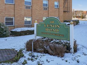 10 Lenox Road 1G, Rockville Centre NY 11570