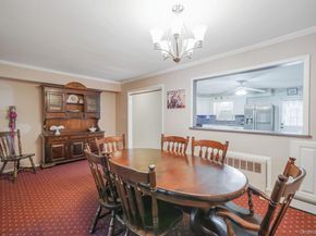 6 Noahs Path, Rocky Point NY 11778