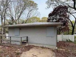 50 ASTOR Drive, Shirley NY 11967