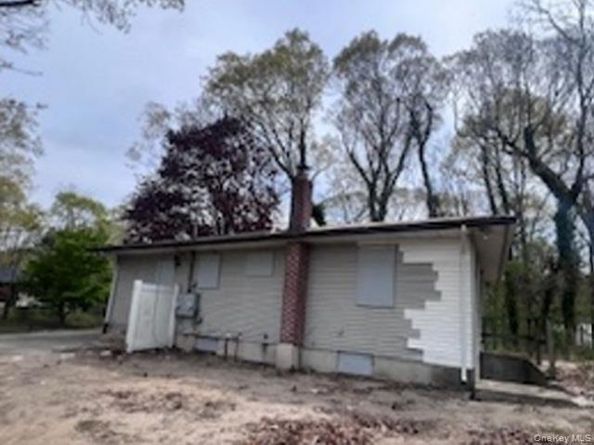 50 ASTOR Drive, Shirley NY 11967
