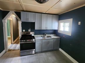 200 Oak Avenue, Flanders NY 11901