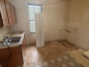 2116 Honeywell Avenue 10, Bronx NY 10460