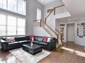 143 Classic Court, White Plains NY 10603