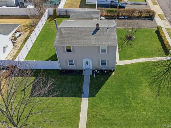 102 Old Farm Road, Levittown NY 11756