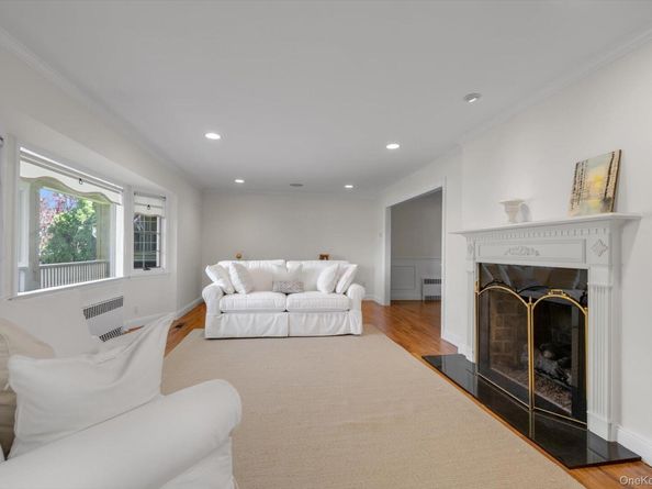 111 Palmyra Avenue, Woodmere NY 11598