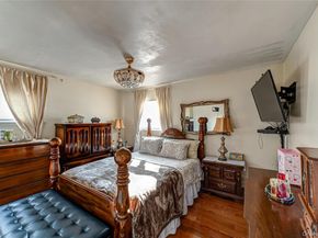 389 Beebe Court, North Babylon NY 11703