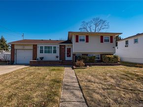 389 Beebe Court, North Babylon NY 11703