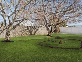 253 W 20th Street, Deer Park NY 11729