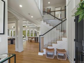 14 Oaklawn Avenue, Glen Head NY 11545