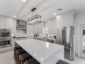 207 Pershing Parkway, Mineola NY 11501