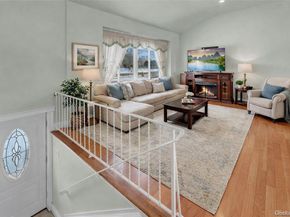 40 Scholar Lane, Commack NY 11725