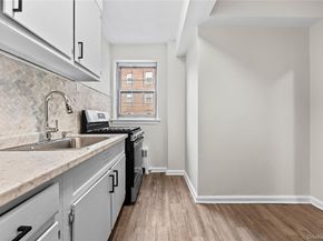 230 Pelham Road 4L, New Rochelle NY 10805