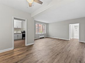 230 Pelham Road 4L, New Rochelle NY 10805