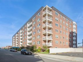711 Shore Road 2C, Long Beach NY 11561