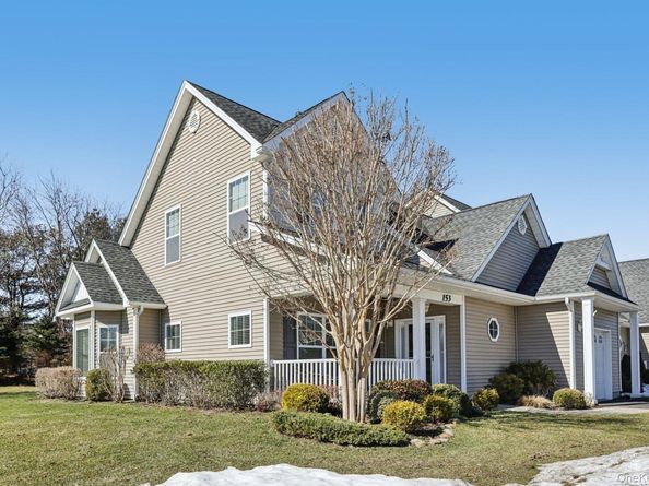 153 Stoneleigh Drive 153, Riverhead NY 11901