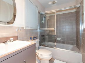 1 The Brae, Woodbury NY 11797