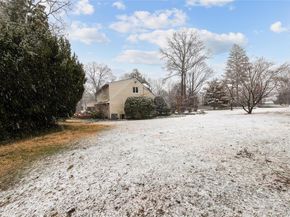 1 The Brae, Woodbury NY 11797
