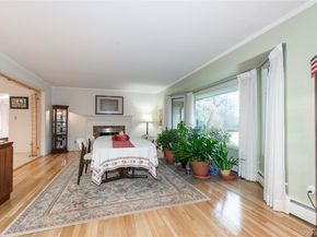 1 The Brae, Woodbury NY 11797