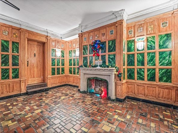 77-16 Austin Street 5L, Forest Hills NY 11375