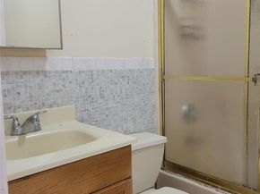 514 B 32 Street, Far Rockaway NY 11691