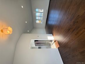 300 Branch Avenue, Freeport NY 11520