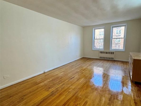 142-20 41st Avenue 4K, Flushing NY 11355