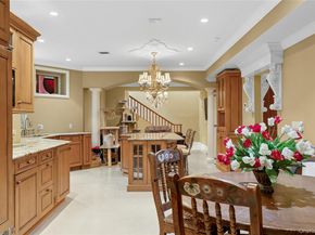 5 Schoolhouse Court, Oyster Bay NY 11771