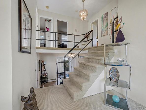 111 Shinbone Lane, Commack NY 11725