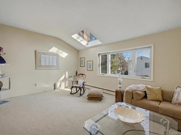 111 Shinbone Lane, Commack NY 11725