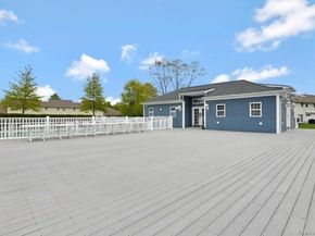 70 Strawberry Commons, Riverhead NY 11901