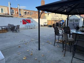 11715 200th Street, Saint Albans NY 11412