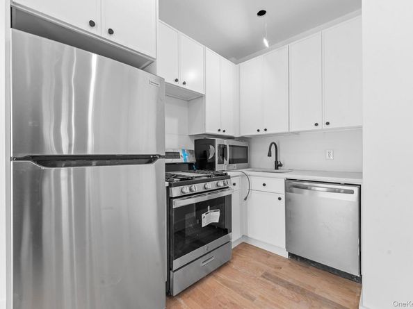 4042 Hubbard Place, Brooklyn NY 11210